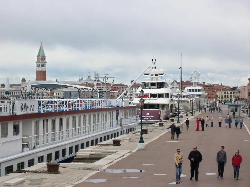 Bed and Breakfast Biennale Venecia